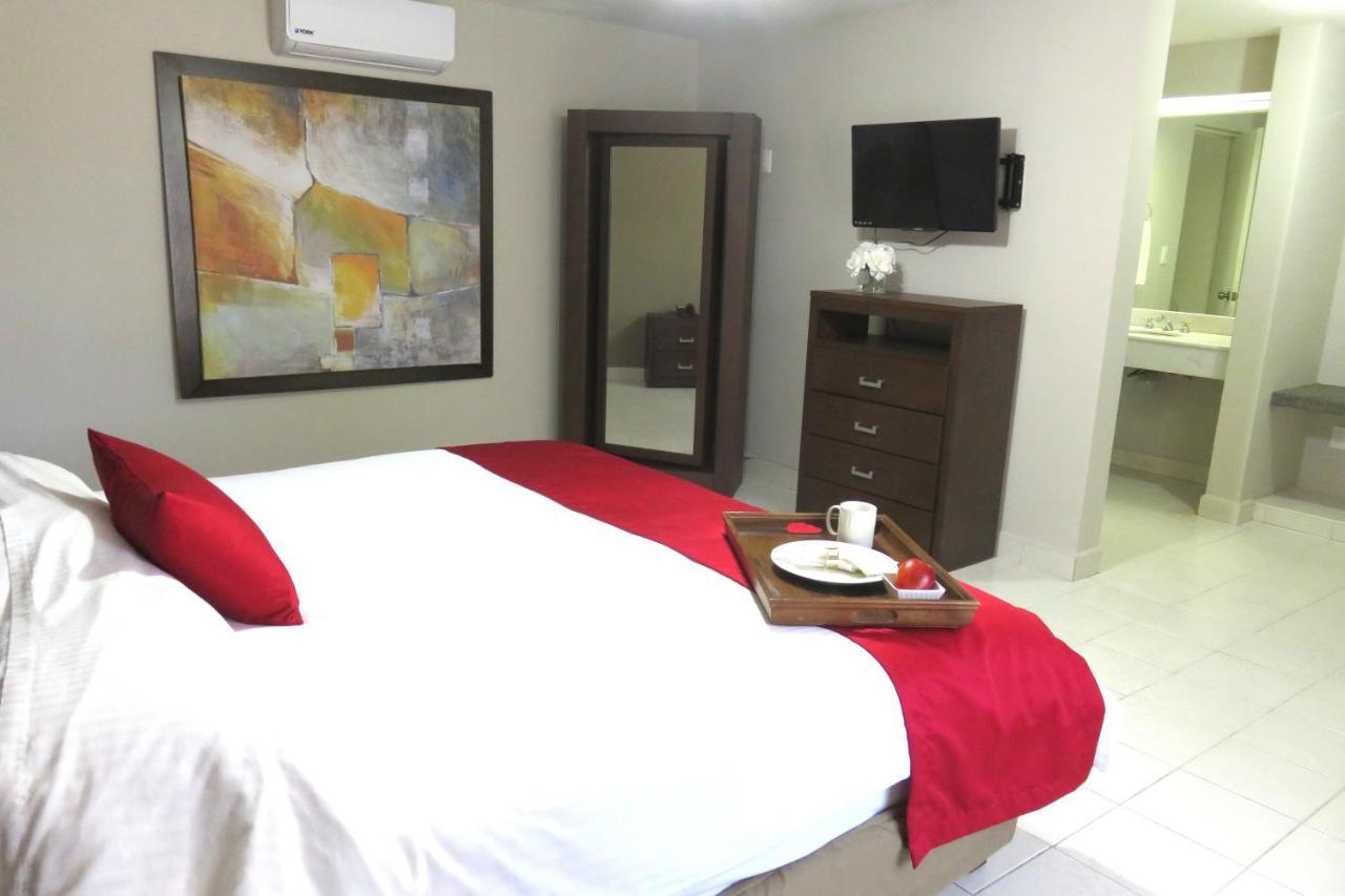 Hotel Huizache Saltillo Dış mekan fotoğraf